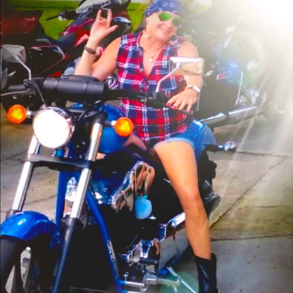 Meet your Posher, Gail - Picture 2 of 2